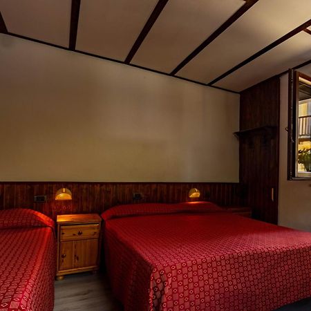 Hotel, Bar & Bistrot Saint Nicolas Gran Paradiso Exterior photo